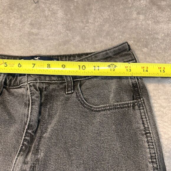 Hollister Gray Denim Distressed Jeans Size 5R Straight Leg - Picture 3 of 7